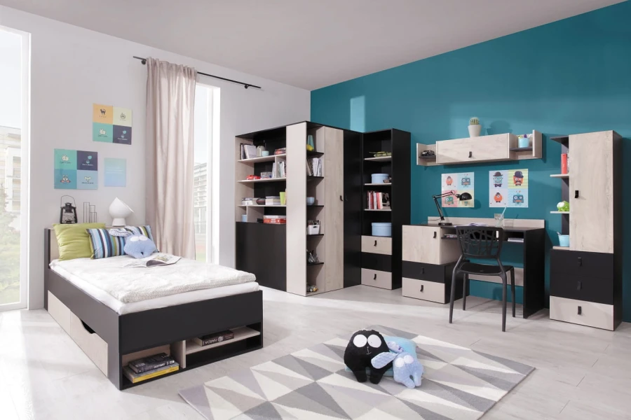 Komplette Jugendzimmer Einrichtung mit Bett, Schreibtisch und Kleiderschrank in Eiche-Dekor.