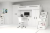 Komplettes Kinderzimmer-Set mit weißem Hochbett, Schreibtisch und viel Stauraum im modernen Design.