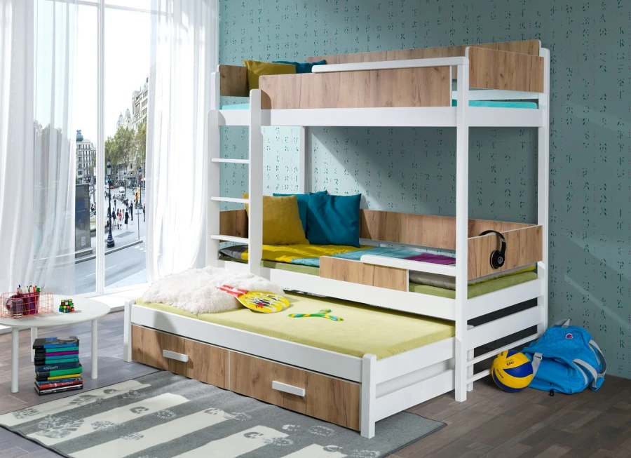 Ruimtebesparend stapelbed in wit en eiken met uitschuifbed en laden voor kinderen.