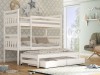 Weißes Triple-Etagenbett aus Kiefernholz mit Auszugsbett für das Kinderzimmer.