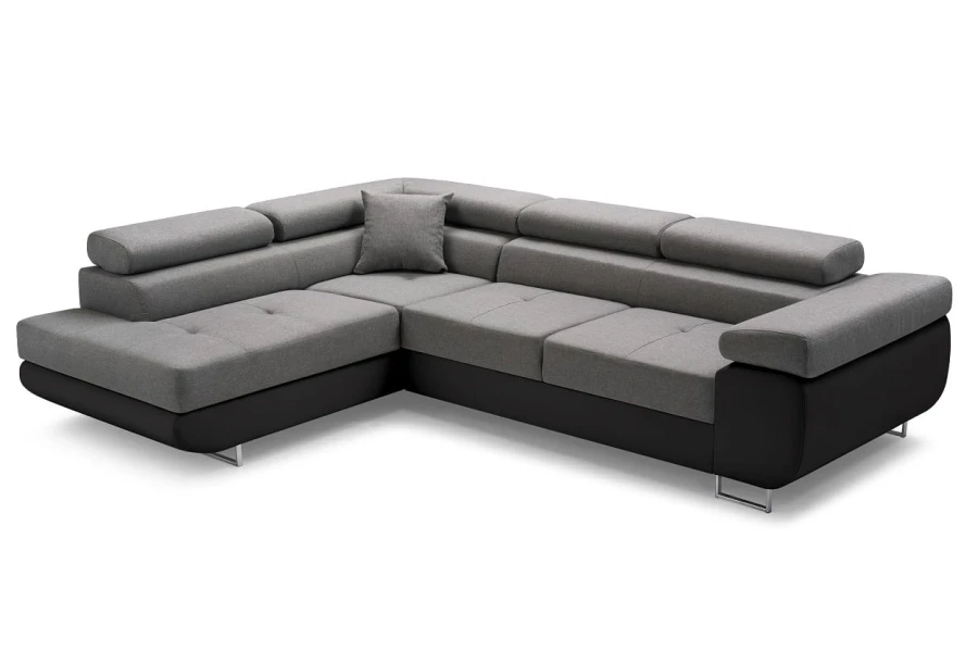 Komfortable Eckcouch in Dunkelgrau und Schwarz mit verstellbaren Nackenstützen.