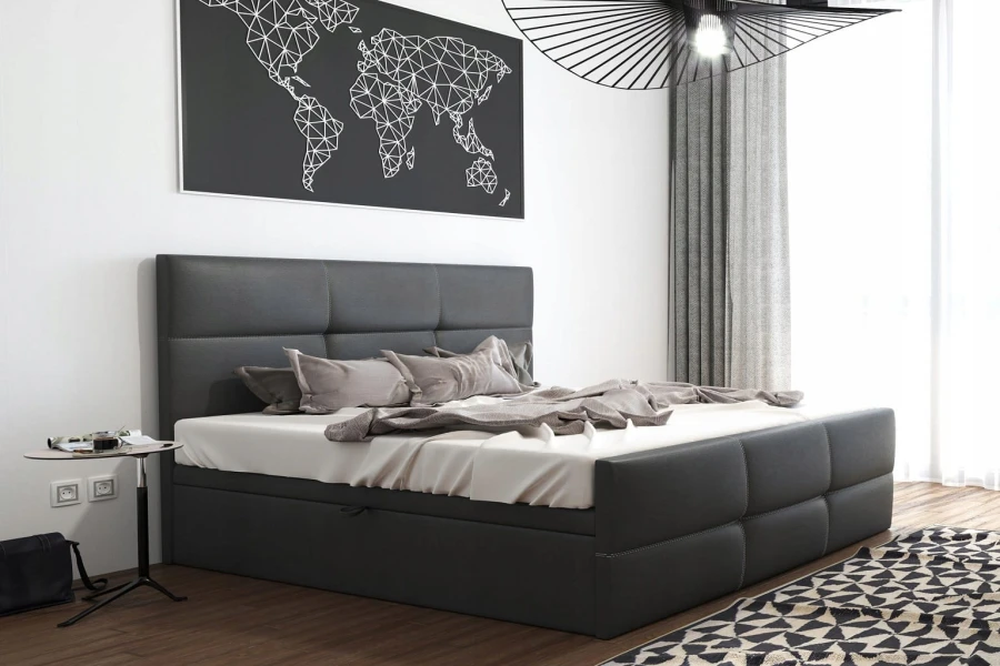 Modernes Schlafzimmer mit grauem Polsterbett, Kissen und dekorativem Wandbild.