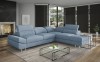 Blaues Design-Ecksofa für hohen Wohnkomfort mit funktionalen Kopfstützen.