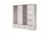 Innenansicht Kleiderschrank mit Kleiderstange, Fachböden und Schubfächern.