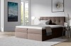 Braunes Boxspringbett mit quadratischer Steppung im minimalistischen Design.