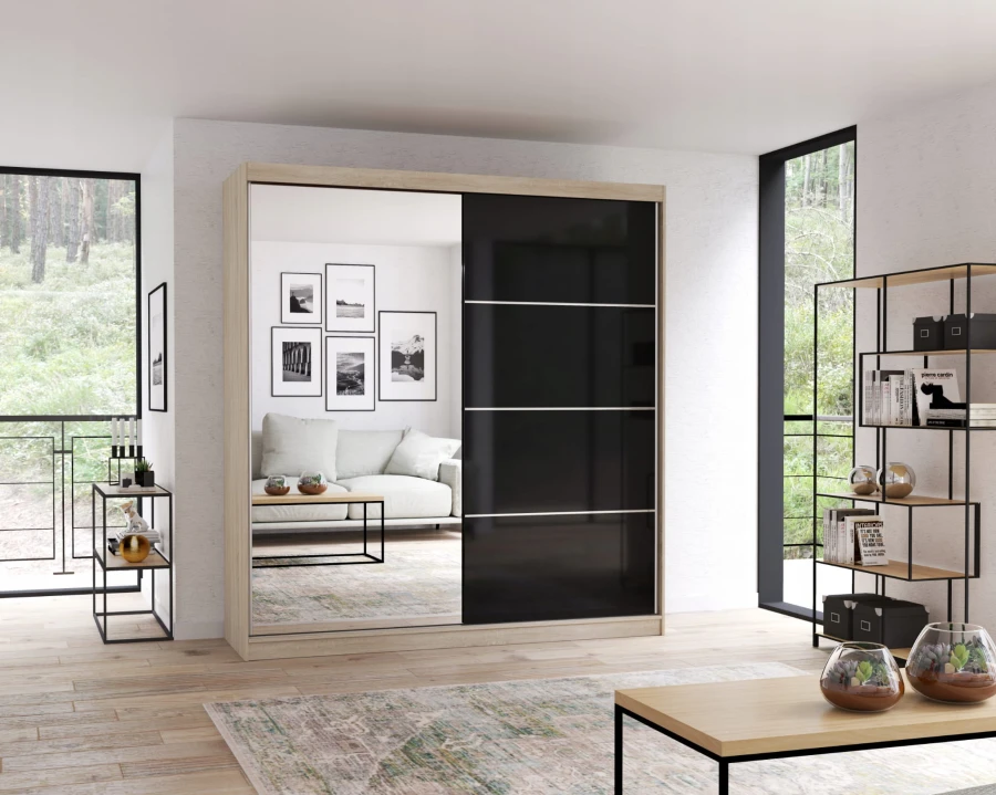 Schiebetürschrank in Holz-Optik mit schwarzen Paneelen und Spiegel in modernem Design.