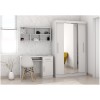 Modernes Arbeitszimmer-Set in Weiß mit Schreibtisch, Wandregal und Kleiderschrank.