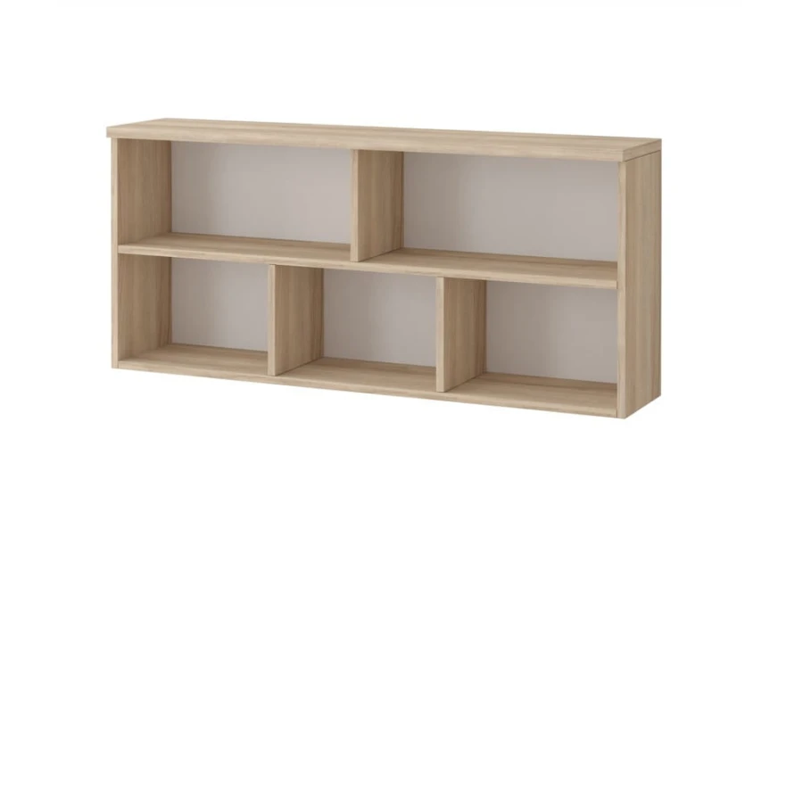 Wandregal in heller Eiche-Optik mit verschiedenen Fächern für Bücher und Deko im Kinderzimmer.