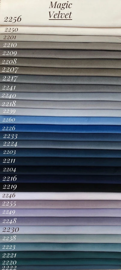 Magic Velvet Stoffmuster-Kollektion in Grau-, Blau- und Violetttönen für Polstermöbel.