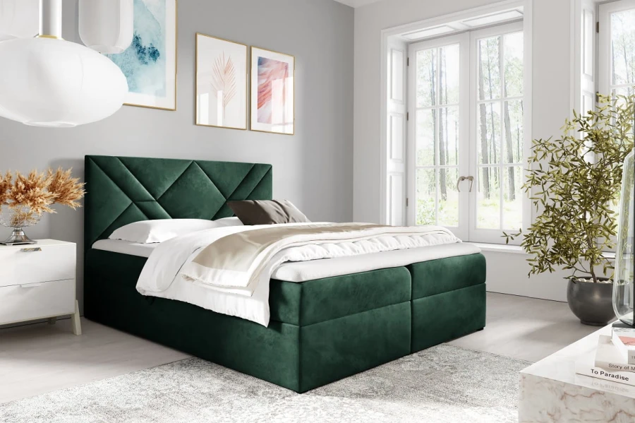 Dunkelgrünes Boxspringbett aus Samt mit Rautenmuster-Kopfteil für modernes Schlafzimmer-Design.