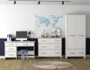 Maritimes Kinderzimmer-Set mit Schreibtisch, Kommode und Kleiderschrank in Weiß und Eiche.