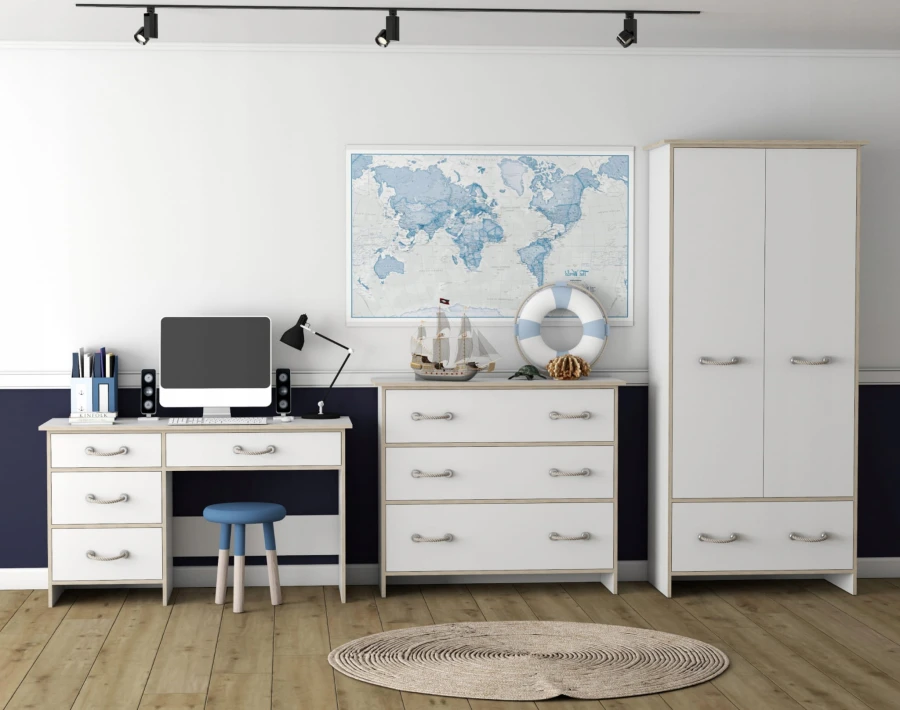 Maritimes Kinderzimmer-Set mit Schreibtisch, Kommode und Kleiderschrank in Weiß und Eiche.