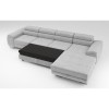 Graues Ecksofa mit ausziehbarer Schlaffunktion und Bettkasten-Ansicht.