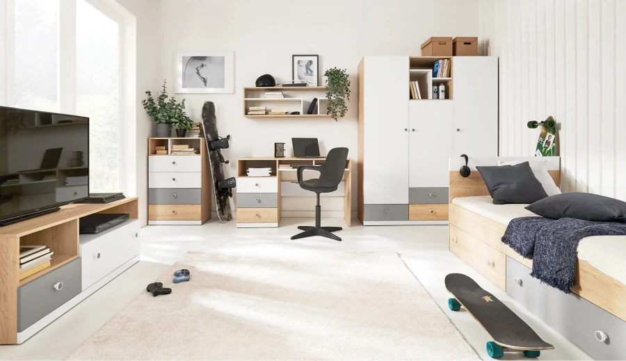Modernes Jugendzimmer-Set in Weiß, Grau und Eiche mit Bett, Schreibtisch und Kleiderschrank.