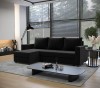 Schwarzes Ecksofa in modernem Wohnzimmer mit großen Fenstern und stilvoller Einrichtung.