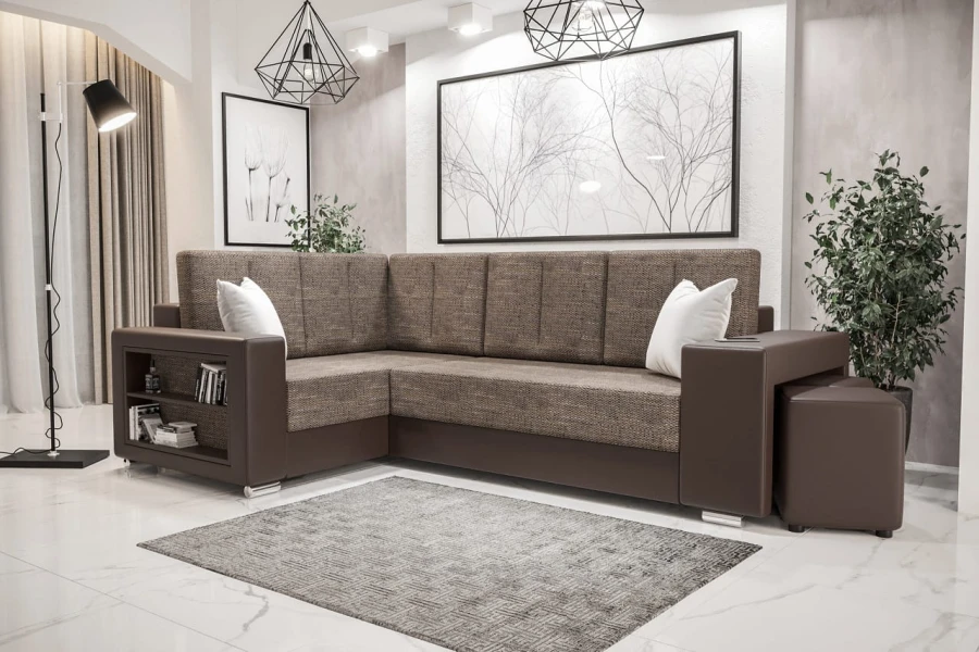 Braun-beiges Ecksofa mit integriertem Regal und Hocker in modernem Wohnzimmer.