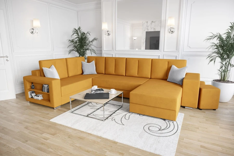 Große senfgelbe Wohnlandschaft in U-Form mit passendem Couchtisch und Teppich.