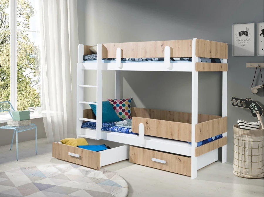 Modernes weißes Etagenbett mit Holzpaneelen und praktischen Schubladen für das Kinderzimmer.