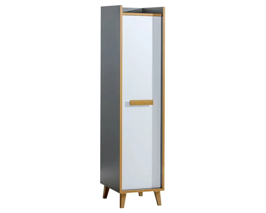 Moderner schmaler Hochschrank in Grau und Weiß mit Holzfüßen für das Badezimmer oder Wohnzimmer.