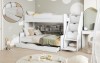 Wit functioneel stapelbed met trap, planken en een bedlade.