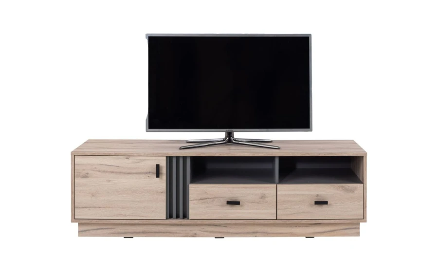 TV-Unterschrank aus Eiche mit modernem Flachbildfernseher auf weißem Hintergrund.
