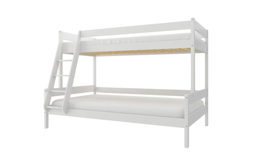 Modernes weißes Hochbett aus Massivholz vor weißem Hintergrund.