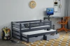 Dunkelblaues Funktionsbett mit zweiter Liegefläche und Stauraumschubladen.