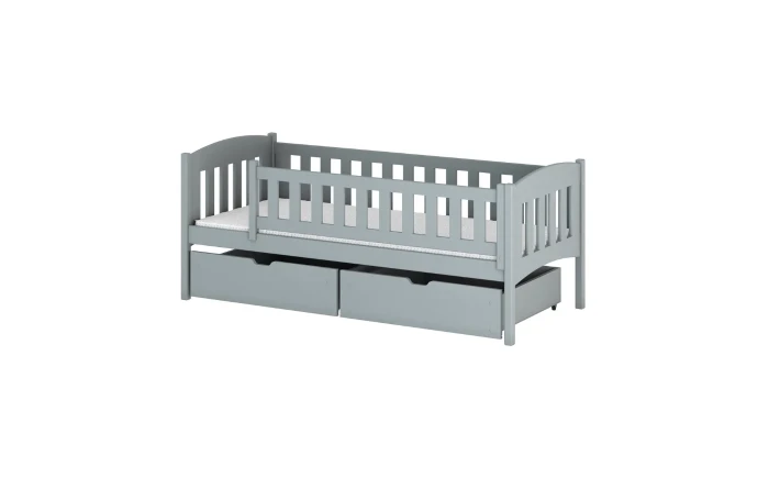 Graues Einzelbett für Kinder mit stabilen Gittern und ausziehbaren Unterbett-Schubladen.