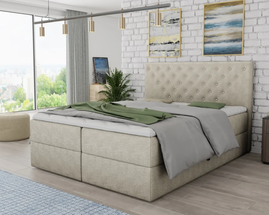 Beiges Boxspringbett mit eleganter Knopfheftung und Kristallen im Schlafzimmer