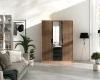 Dreitüriger Kleiderschrank in Eiche mit Lamellen-Design und Spiegeltür.