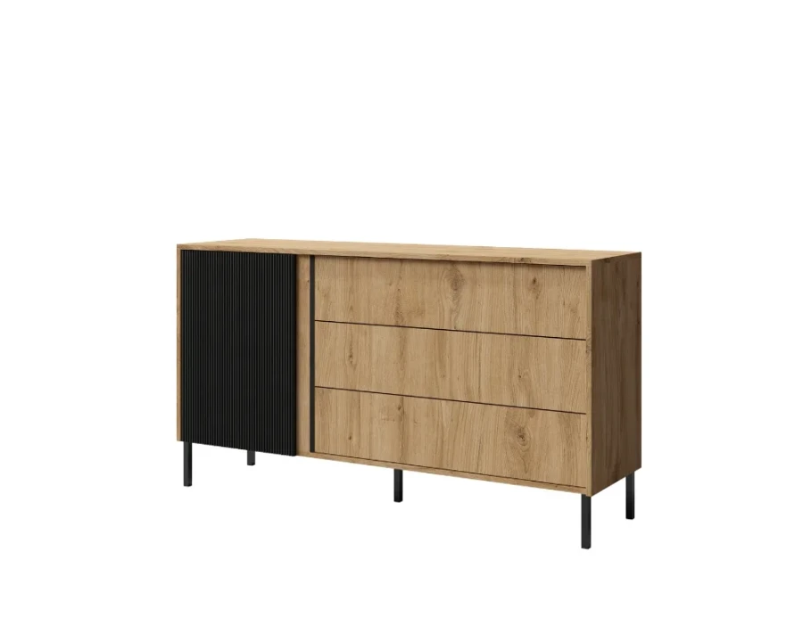 Elegantes Sideboard in Eichenoptik mit schwarzer Lamellentür und schwarzen Metallfüßen.