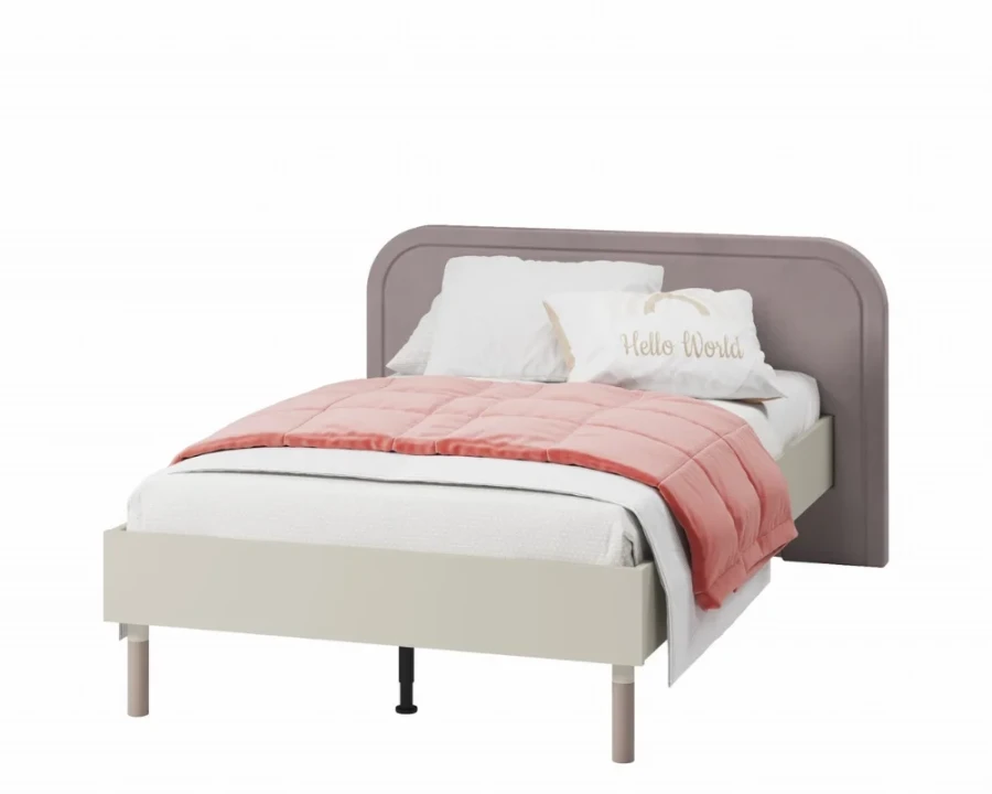 Gemütliches Kinderbett mit lila Kopfteil, weißer Bettwäsche und rosa Decke.