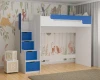 Blau-weißes Hochbett mit Treppe und Stauraum-Schubladen im Kinderzimmer.