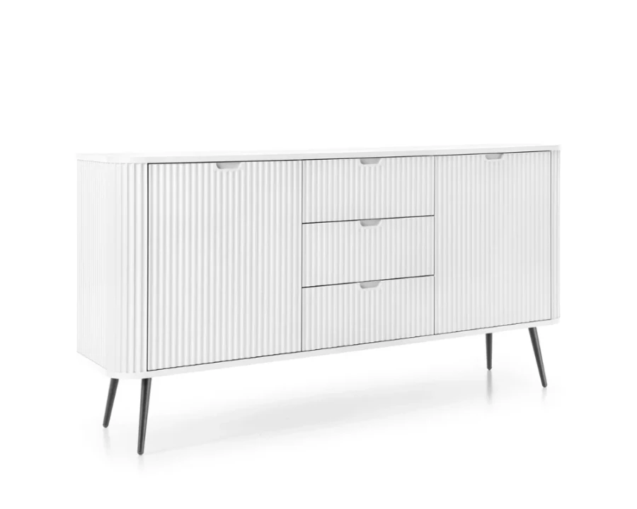 Modernes weißes Sideboard mit Riffel-Optik und schwarzen Metallbeinen.