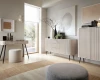 Skandinavisches Wohnzimmer-Set mit passendem Sideboard, Highboard und Schreibtisch in Beige.