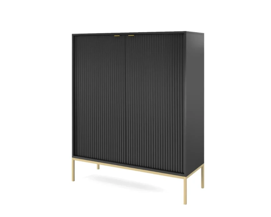 Schwarzer Schrank mit Rillen-Design und goldenen Metallfüßen, schräge Ansicht.