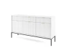 Modernes Sideboard in Weiß mit schwarzen Beinen und Riffel-Struktur in der Schrägansicht.