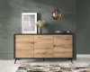 Elegantes Sideboard der Diamant-Serie in Eiche-Optik mit schwarzem Rahmen und dekorativem Fischgrätmuster.