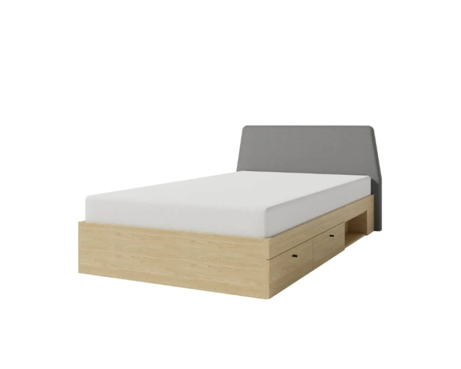 Hellbraunes Holzbett mit Stoffkopfteil in Grau und praktischen Bettschubladen.