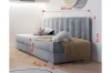 Graues Kinderbett mit Maßen: 205 cm Länge, 95 cm Gesamthöhe und 45 cm Liegehöhe.