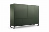 Modernes olivgrünes Sideboard auf schwarzen Metallfüßen für ein minimalistisches Interieur.