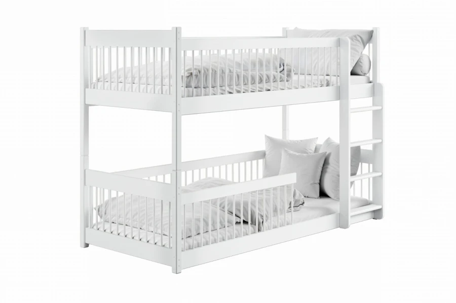 Modernes weißes Kinder-Etagenbett aus Massivholz mit Leiter und Sicherheitsgitter.