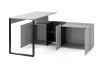 Grauer Schreibtisch mit geöffnetem Sideboard für Stauraum im Büro.