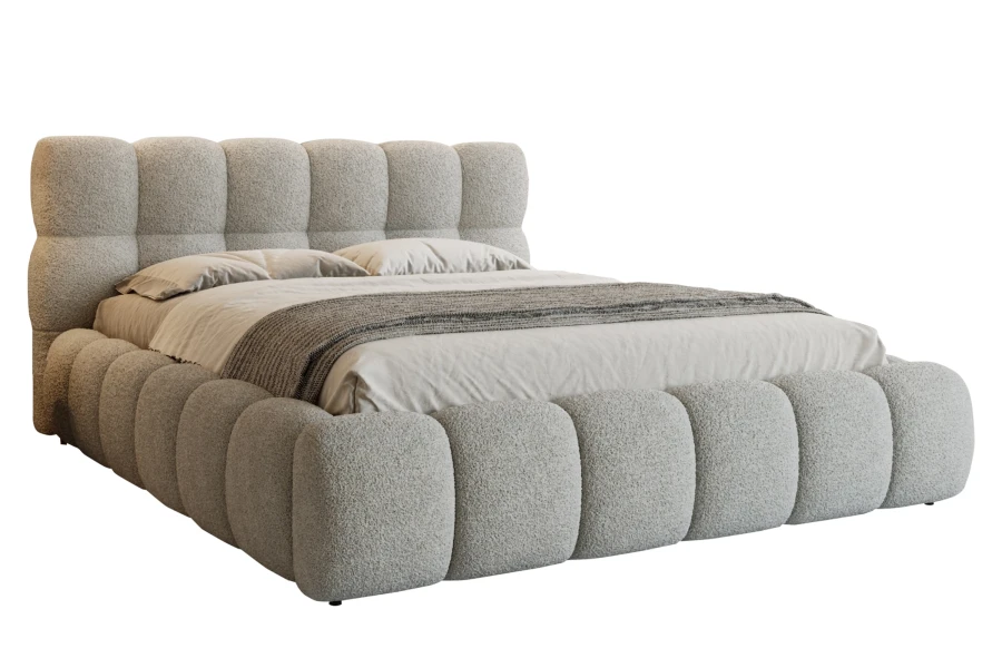 Design-Polsterbett in hellem Grau aus hochwertigem Bouclé-Stoff auf weißem Hintergrund.
