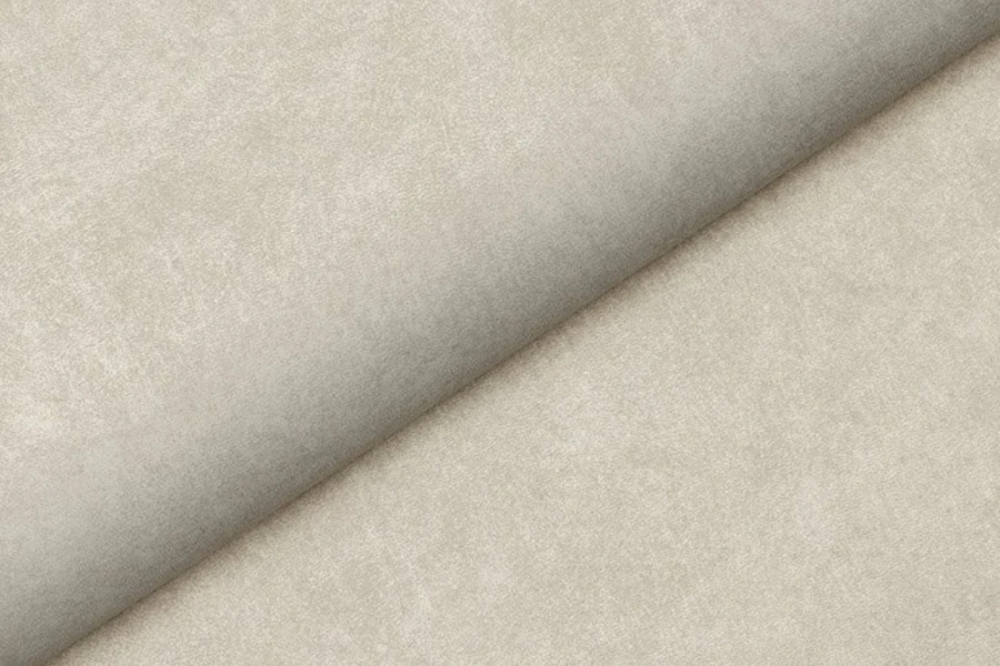 Nahaufnahme von beigem Polsterstoff mit feiner Textur für Sofas.