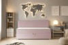 Modernes rosa Boxspringbett für Kinderzimmer mit beleuchteter Weltkarte.