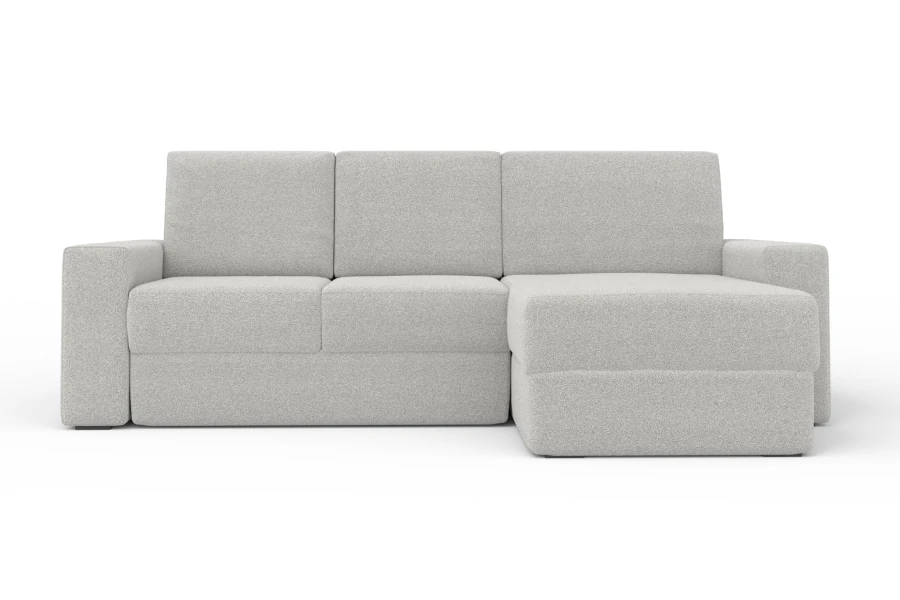 Modernes hellgraues Ecksofa isoliert auf weißem Hintergrund für Wohnzimmer.