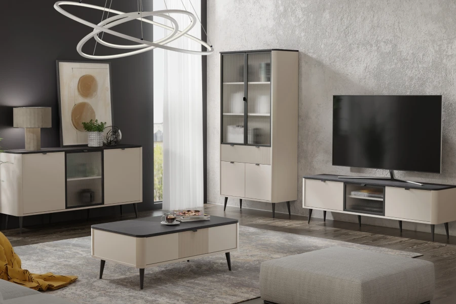Mily Wohnzimmer-Kollektion: Set aus Sideboard, Vitrine, TV-Board und Couchtisch in hellem Beige.