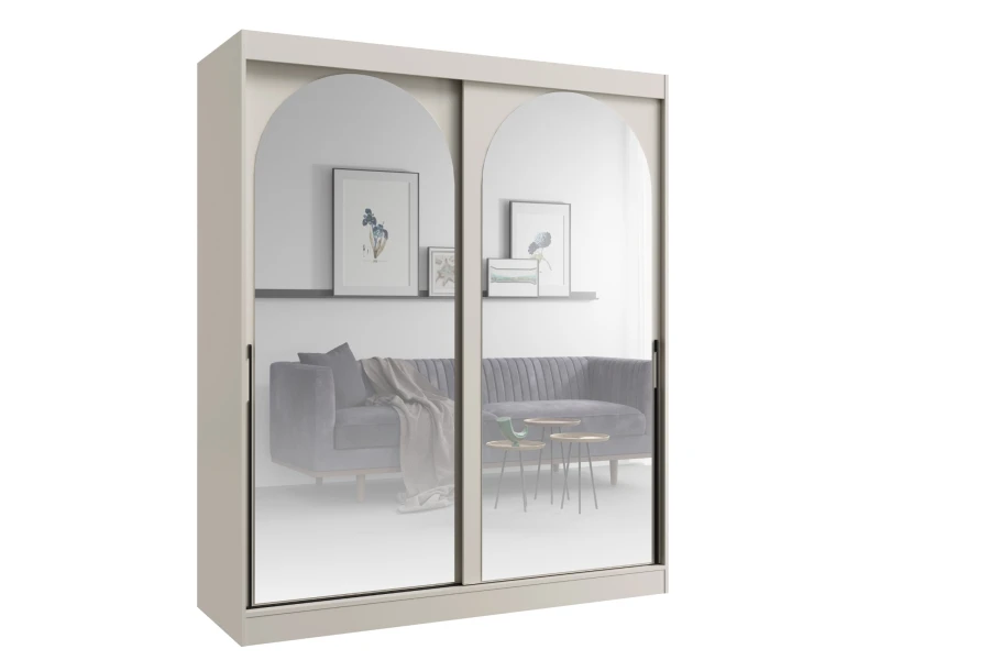 Beiger Schiebetürenschrank mit zwei Rundbogenspiegeln und schwarzen Griffen.