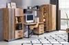 Stilvolles Home-Office mit Möbeln der LAMI Serie: Schreibtisch, Regale und Schränke in Eichenoptik.
